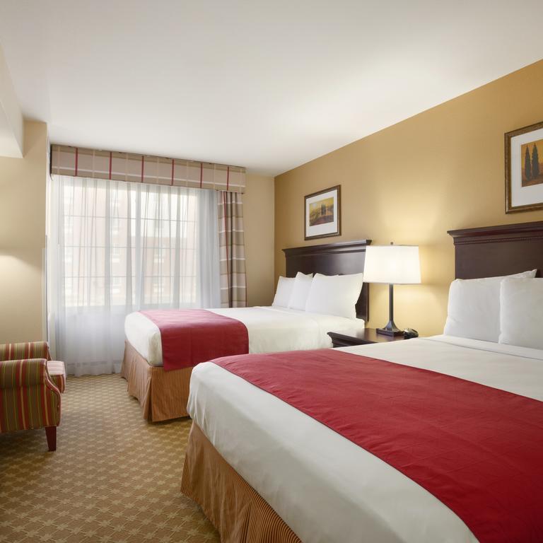 Country & By Radisson, At Meadowlands, Pa Hotel